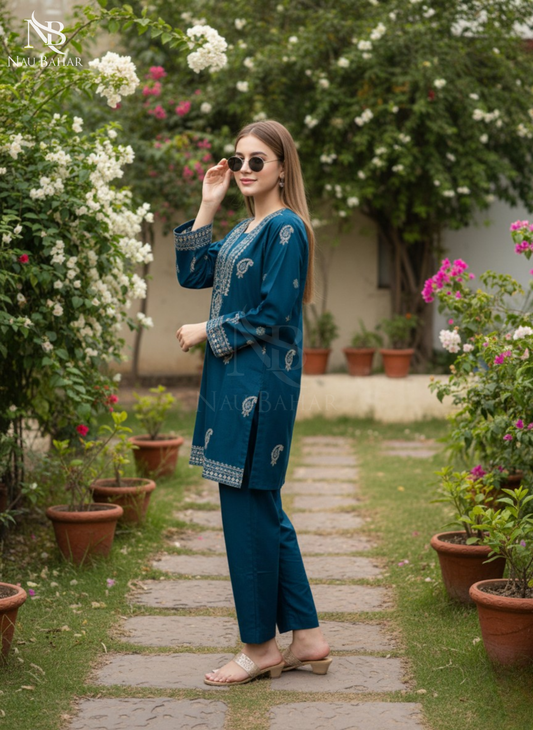 MG06 Embroidered Lawn 2 Piece Co-Ords Set