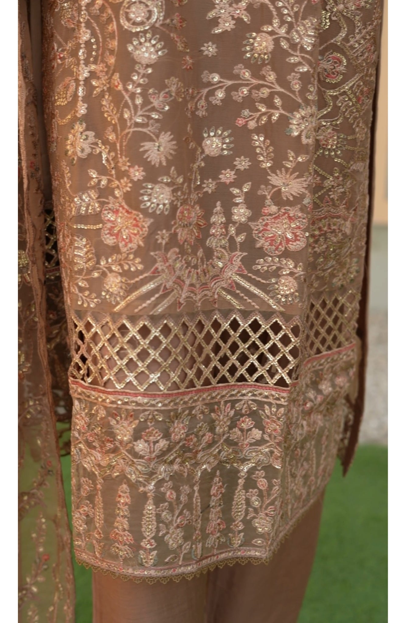 NB-148 Embroidered Chiffon Stitched 3 Piece Suit