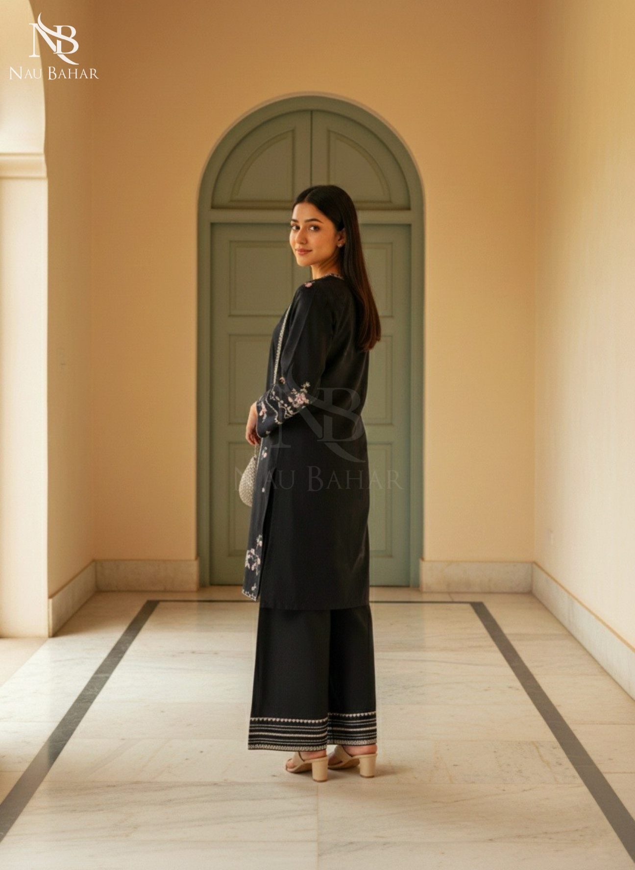 UG19 Embroidered Lawn 2 Piece Co-Ords Set