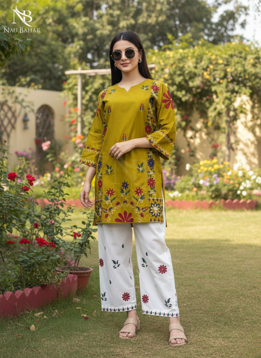 UG26 Embroidered Lawn 2 Piece Co-Ords Set