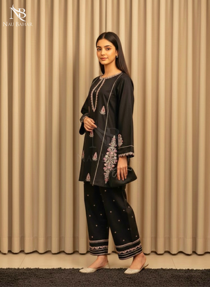UG18 Embroidered Lawn 2 Piece Co-Ords Set