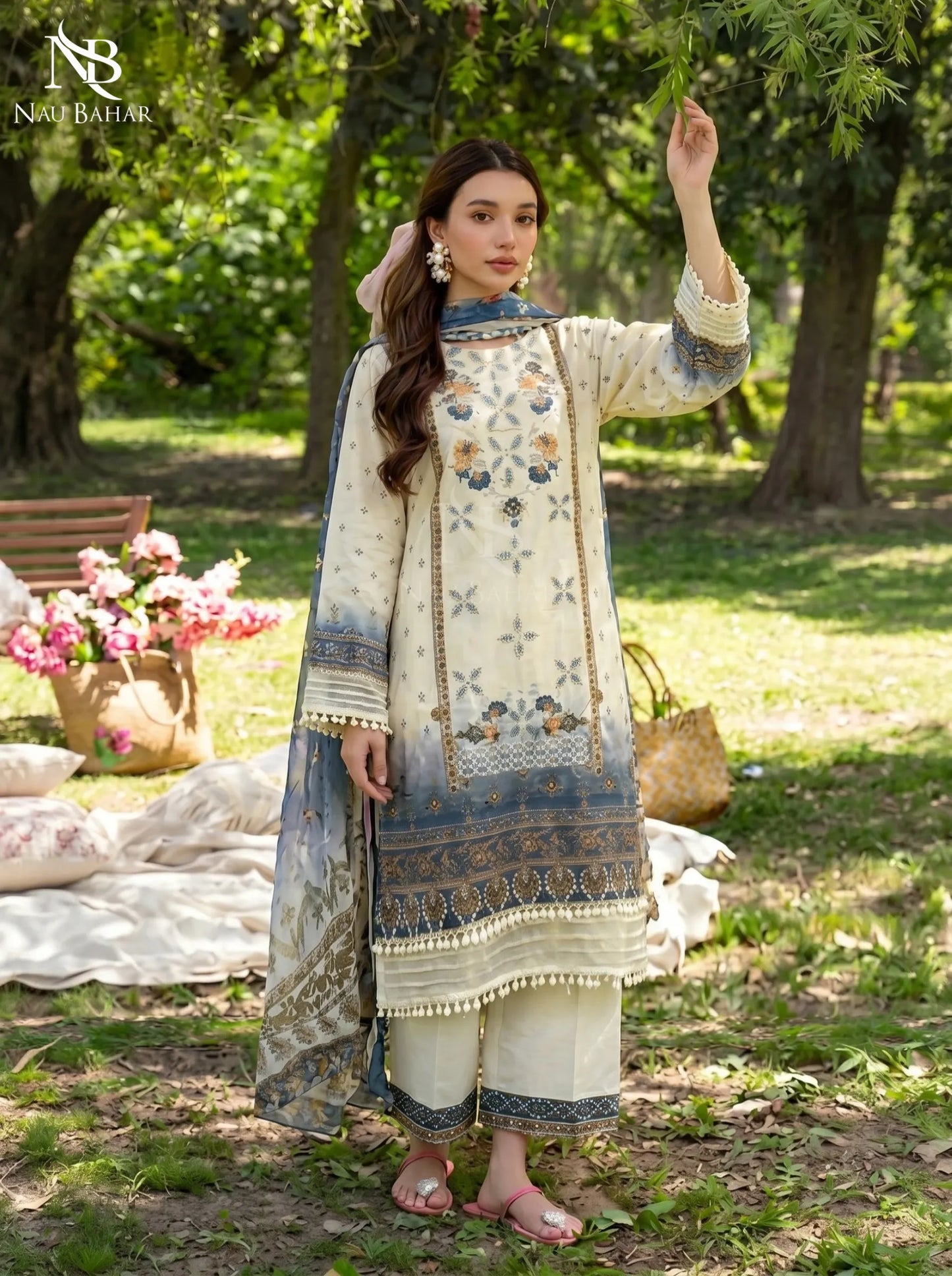 Off White - Embroidered Zari Lawn Stitched 3 Piece - NauBahar